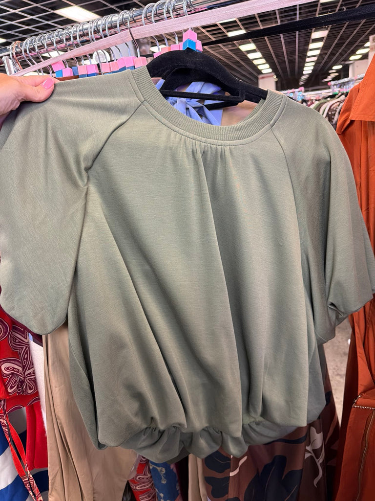 Ollie Bubble Hem Short Sleeve Top in Oilive